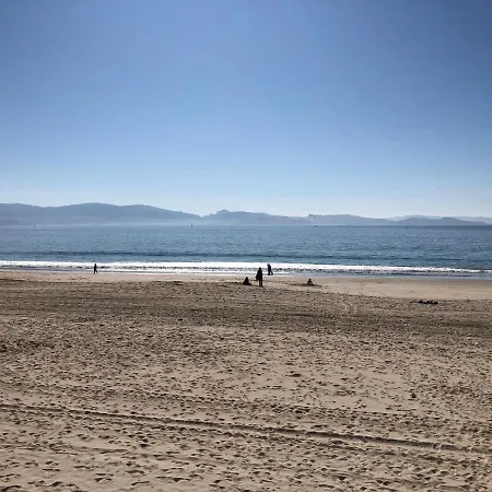 Desconectaengalicia Castelao, 50m Playa Silgar Apartmán *